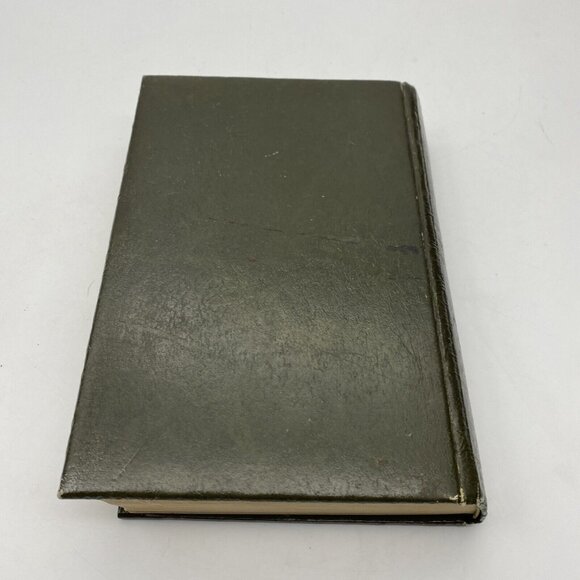 THE LIVING BIBLE Paraphrased 1973 Tyndale House Green Padded Hardcover - Picture 7 of 16